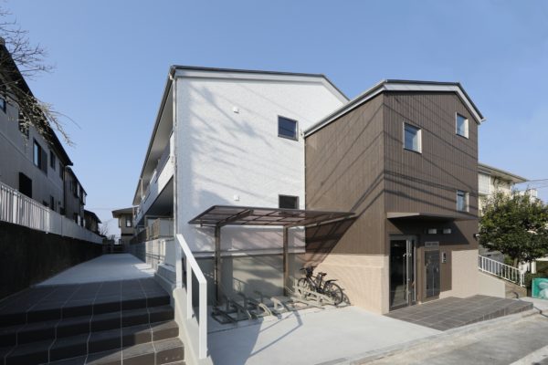 ラグジュアリーな共同住宅