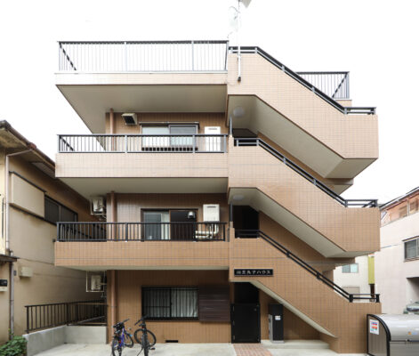 二世帯住宅を共同住宅に改修